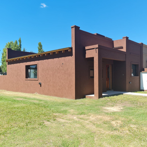 Duggan - Casa A Estrenar 2 Dorm - Ubicacion