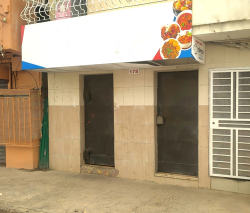 Alquiler De Local En 1er Nivel Ensanche La Fé 250m2 $80000