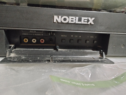 Tv Noblex 21 Pulgadas Pantalla Plana-no Hago Envios (Usado)