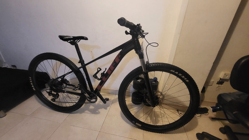 Bicicleta Cliff Muddy Elite 