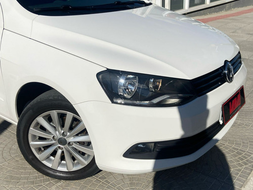 Volkswagen Gol 1.0 MI 8V FLEX 4P MANUAL G.VI