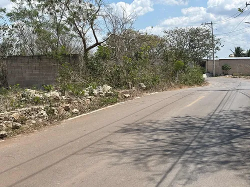 Casa De Dos Recámaras Y Un Baño, Amplio Terreno