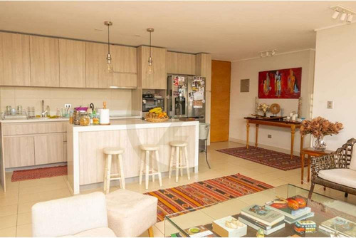 Venta Moderno Departamento Duplex Vitacura