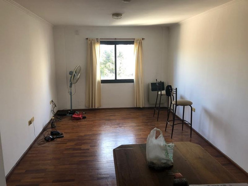 Imagen 5 de 11 de Departamento - La Plata