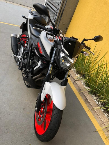 Yamaha Mt-03 Abs - Cinza Fosco E Vermelho