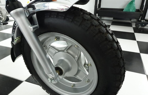 Honda Dax St 70