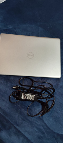 Laptop Dell Inspiron 15 