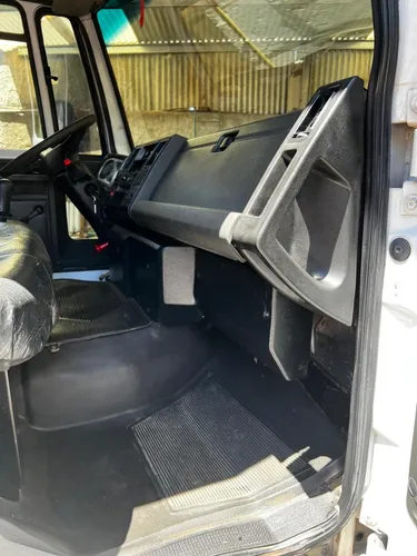 Ford Cargo 915