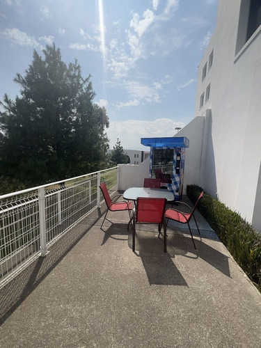 Vendo Piso Residencial En Lago Esmeralda Cod. Dev213