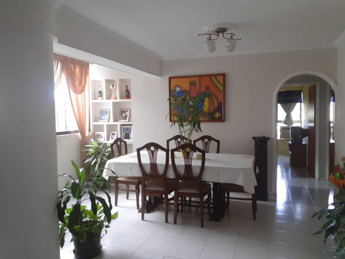Imagen 5 de 14 de Florelia Mota Vende Apartamento Res Bahamas La Granja