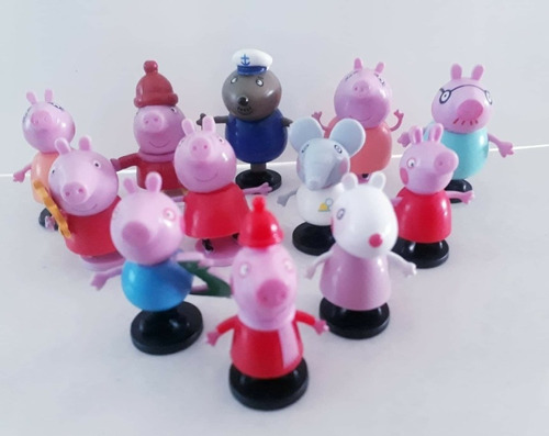 12 Figuras Peppa Pig De Huevo Kinder. C7