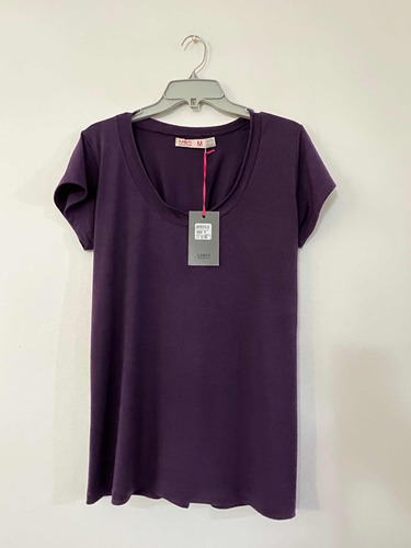 Polera Marca Mor Color Morado Talla M Usado