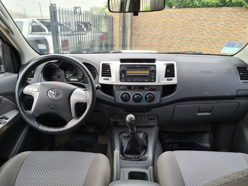 Toyota Hilux 3.0 Cd Sr I 171cv 4x2 2013