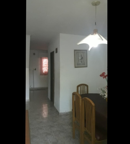 Imagen 4 de 19 de Venta De Dos Casas + Dos Duplex En Muy Buena Ubicación!