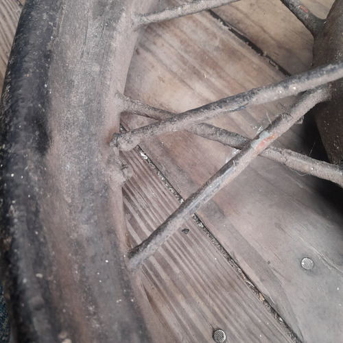 Imagem 3 de 9 de Roda Aro 21 Fordinho Ford Antigo Raiada Pra Restauro