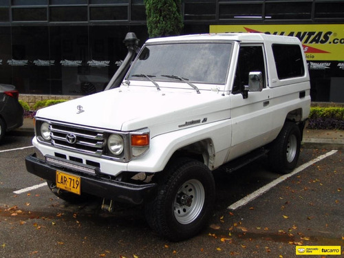 Toyota Land Cruiser Carevaca