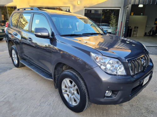 Imagen 7 de 13 de Toyota Land Cruiser Prado Vx