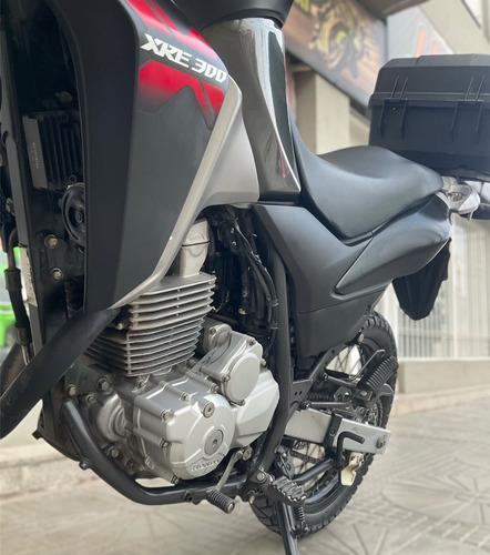 Honda Xre 300 - Hobbycer Bikes