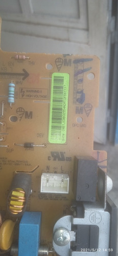 Imagen 2 de 3 de Fuente De Poder De Impresora Samsung M2020