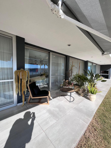 ¡exclusivo! Depto De Autor 2 Dorm. Housing Nautico Puerto Norte -carlos Paz