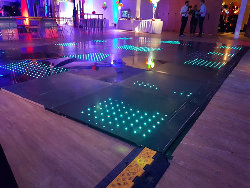 Alquiler Pista Led. Cabina Discoteca Tunel Led Entrada