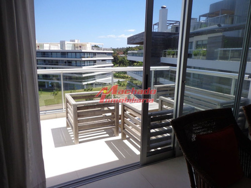 Imagen 13 de 25 de Apartamento En Venta Y Venta, Rincon Del Indio 2 Dormitorios, Con Parrillero Propio