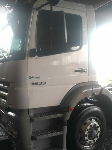 Imagem 2 de 6 de Mercedes Benz Axor 1933 S