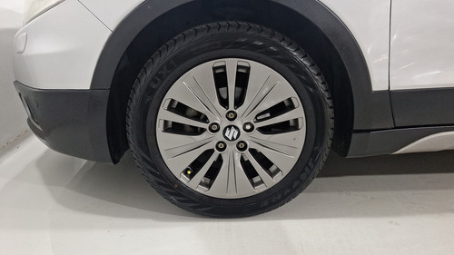 Suzuki S-Cross 1.6 GLX CVT