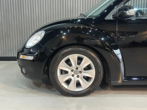 Volkswagen New Beetle 2.0 MI 8V GASOLINA 2P TIPTRONIC