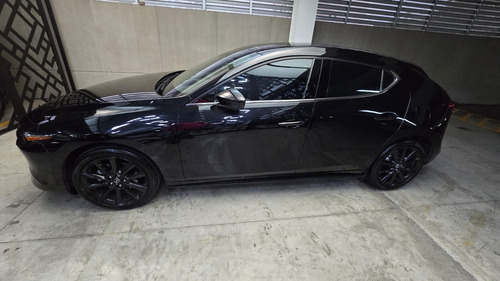 Mazda Mazda 3 2.5T Signature Hatchback At