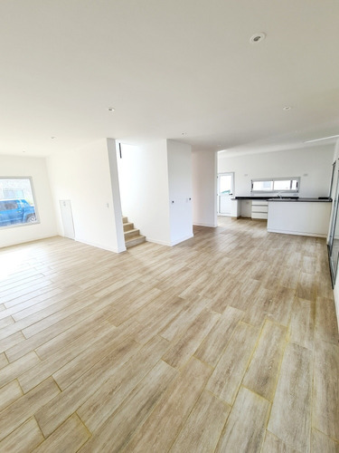 Imagen 12 de 14 de Casa Vila Marina Villanueva Amarra Lista A Estrenar Financi
