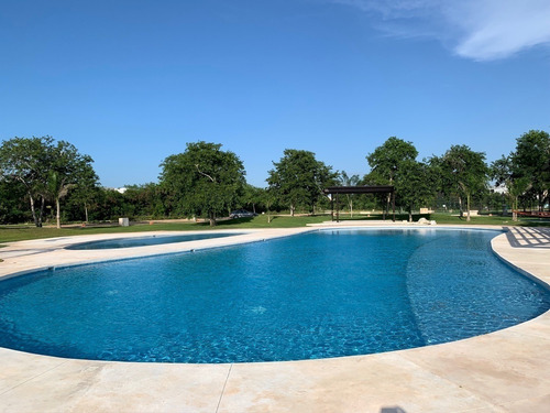 Imagen 8 de 12 de Terreno En Privada Oasis Dentro Del Yucatan Country Club