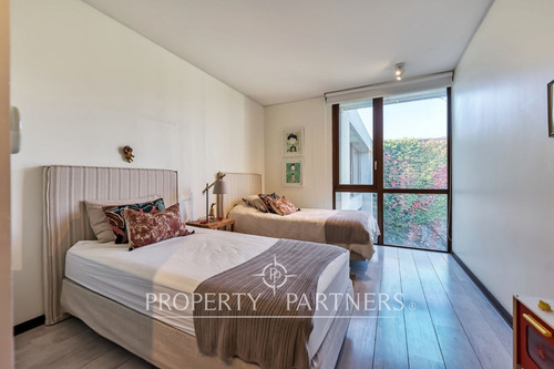 Moderno Penthouse Con Vista Despejada