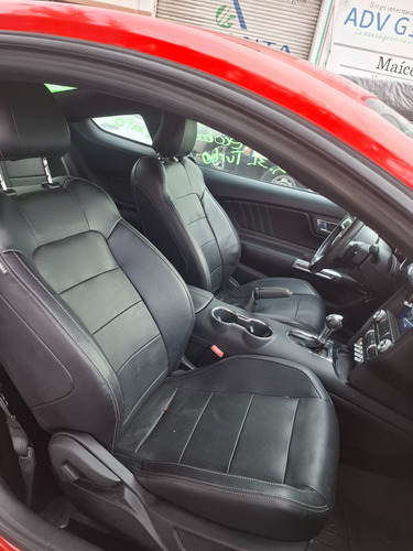 Ford Mustang 2.3 ecoboost T/A piel