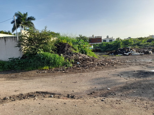 Terreno En Venta En Col. Casasano Completamente Plano.