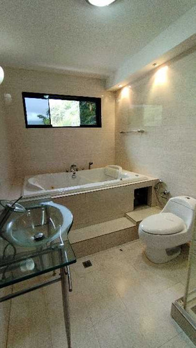 Imagen 24 de 30 de Vendo Casa 521m2 6h/6b/5p Colinas Bello Monte 8229