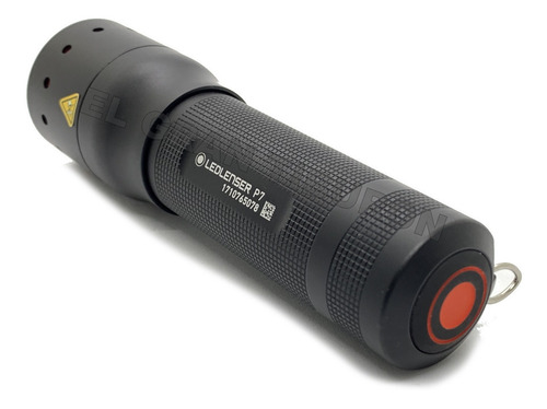 Imagen 6 de 8 de Linterna Led Lenser P7 450 Lumens 4xaaa Foco Regulable
