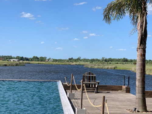 Lote En Barrio El Naudir Al Rio El Mejor!