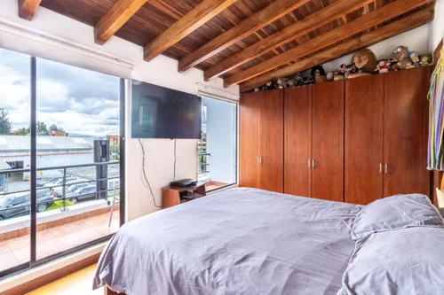 Casa En Arriendo/venta En Cedro Golf. Cod V5136