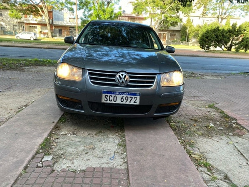 Volkswagen Bora 2.0 Trendline 115cv 2014