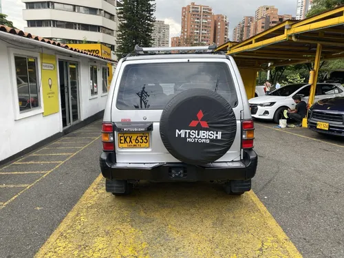 Mitsubishi Montero 2.4 V11 Mt 4x4 2007