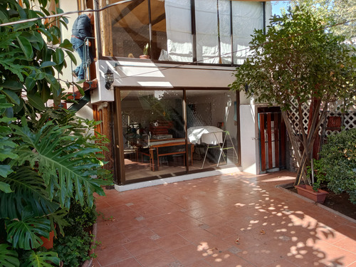 Maravillosa Casa En El Mejor Barrio De Recoleta
