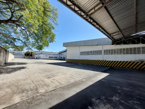 Imagen 11 de 30 de Galpon Remodelado En Venta Planta Total Oficinas Modernas Puente Carga Estef 23-20128
