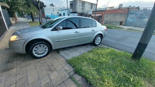 Renault Megane  Privilege 2.0 16v.