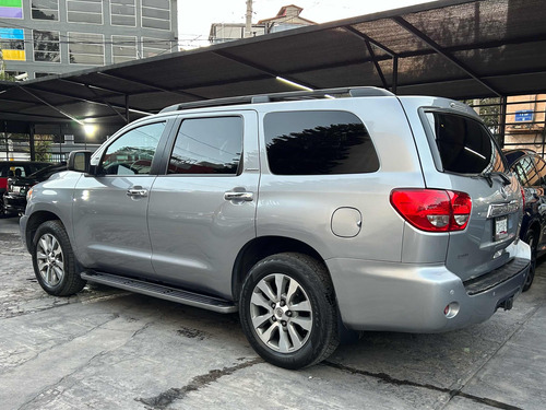 Toyota Sequoia 5.7 Limited At