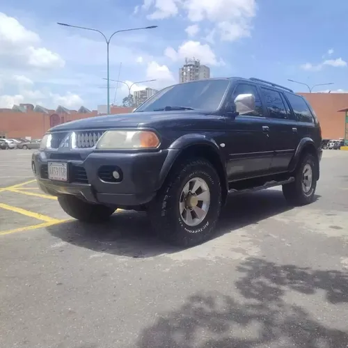 Mitsubishi Montero Sport