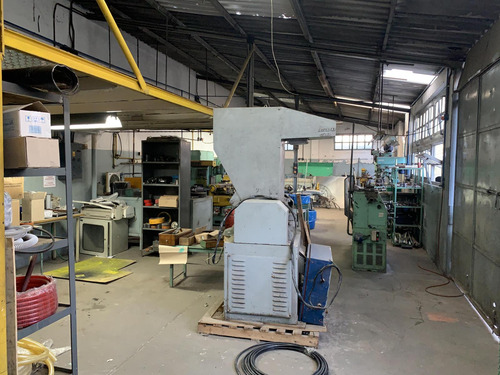 Deposito De 4900 M2