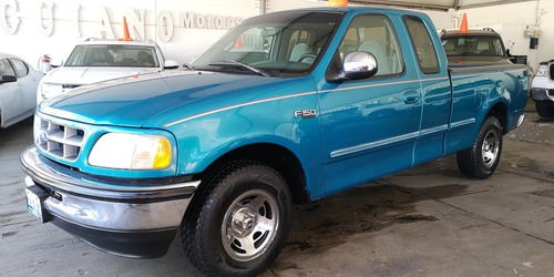 Ford F-150 Xlt V6 Cab Y Media