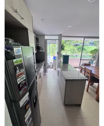 Rhbr-12854 (apto Tranquilo, Piso 6, Poblado, Loma Del Indio)