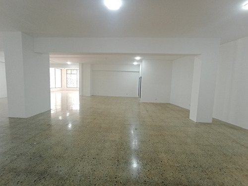 Imagen 12 de 17 de Local Comercial En Venta En Centro Puerto La Cruz
